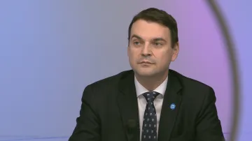 Předseda Motoristů sobě Petr Macinka