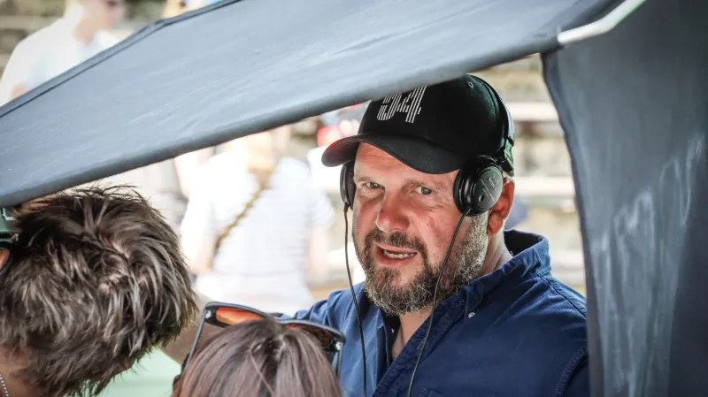 Režisér David Ondříček při natáčení