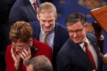 Johnson obhájil post předsedy americké sněmovny, dva republikáni změnili své hlasy