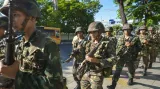 Faktickou moc v Thajsku převzala armáda