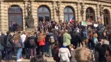 Stávka studentů před Rudolfinem