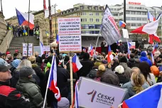 Výročí 17. listopadu provázely demonstrace. Proti vládě i nástupu autoritářství