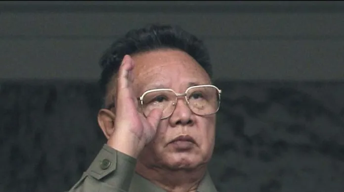 Události, komentáře k pohřbu Kim Čong-ila