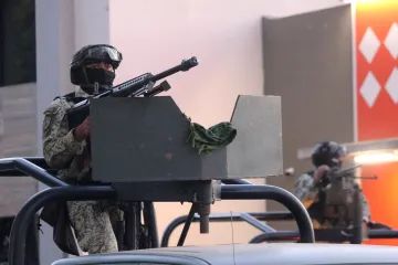 Mexiko reaguje na nátlak USA, zátahů na drogové dealery přibývá