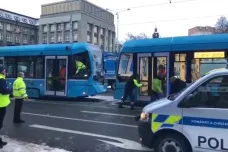 V centru Ostravy se srazily tramvaje. Sedm lidí je zraněných