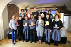 Magnesia Litera má nominace za rok 2023. V próze se rozhodne mezi Machoninovou, Šestákem a Torčíkem