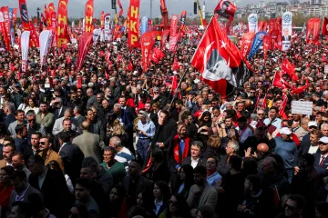 Istanbul zažil další velkou demonstraci proti zadržení exstarosty