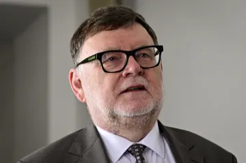 Schodek rozpočtu činil ke konci srpna 165,4 miliardy