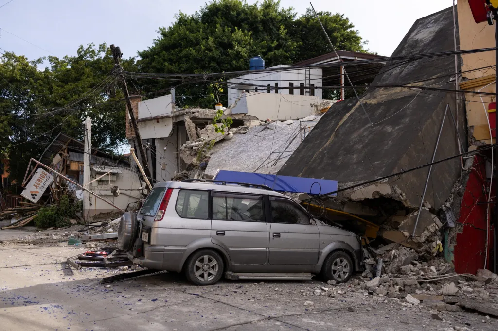 Následky tragického zemětřesení na Filipínách (2. října 2025)