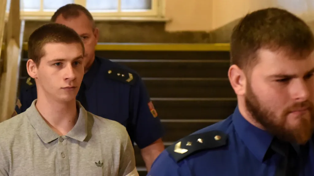 Obžalovaný z vraždy Patrik Konečný (vlevo)