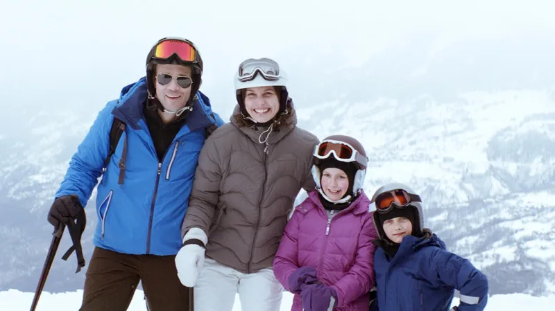 Vyšší moc / Johannes Kuhnke, Lisa Loven Kongsliová, Clara Wettergrenová, Vincent Wettergren