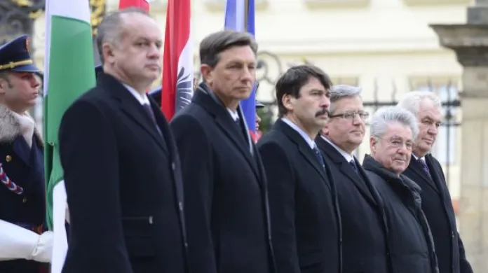 Události: Schůzka šesti evropských prezidentů v Praze