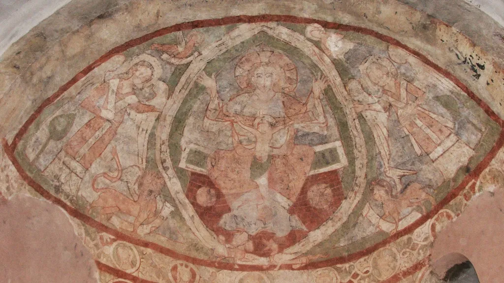 Fresky v hostivařském kostele