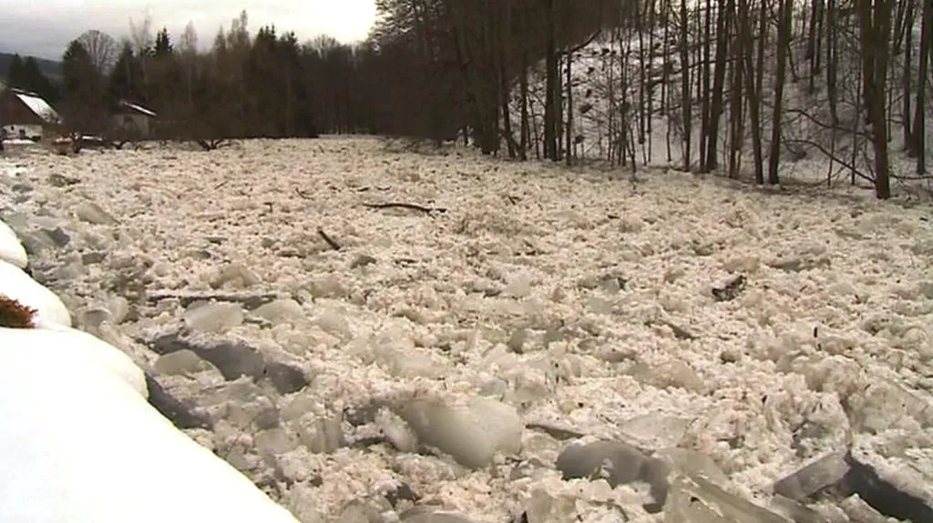 Tající sníh na Liberecku