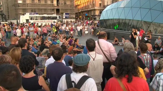 Španělé protestují proti situaci v zemi