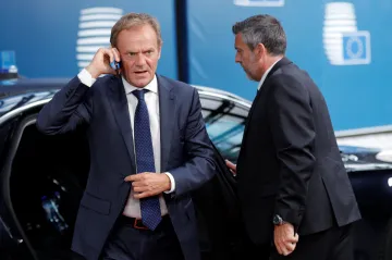 Tusk vyzval europoslance, aby podpořili von der Leyenovou