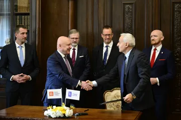 ČEZ koupí podíl v Rolls-Royce SMR
