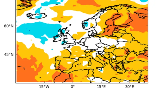 Podle Evropského centra pro sezonní předpovědi je zatím 50% pravděpodobnost jak pro suché a horké léto, tak pro chladné a deštivé