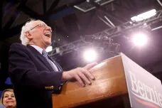 Primárky demokratů v New Hampshiru vyhrál Sanders před Buttigiegem. Biden skončil pátý