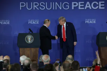 Trump zmínil summit s Putinem a Zelenským i bezpečnostní záruky