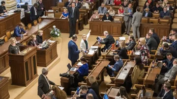 Jednání Poslanecké sněmovny (15. května 2026)