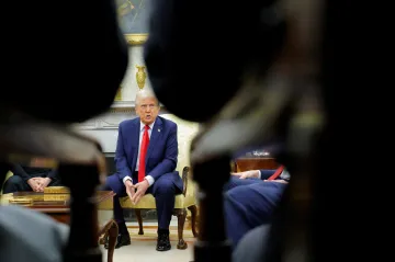 Trump přeceňuje význam USA pro Ukrajinu. Jednání bylo prohrou i pro něj, říká politolog