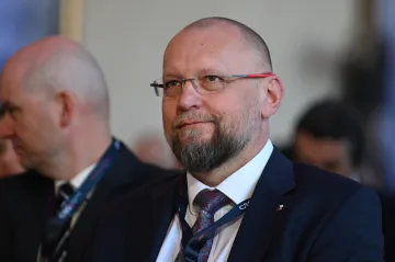 Okamura jako šéf sněmovny je pro lidovce nepřijatelný, chtějí navrhnout Bartoška