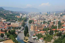 Evropská komise navrhla označit Bosnu a Hercegovinu za kandidáta na členství v Unii
