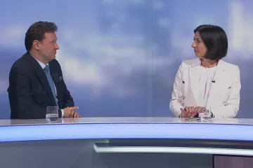 Nemáme konstruktivní opozici, znělo od Pekarové Adamové. TOP 09 je strana lajků, oponoval Vondráček