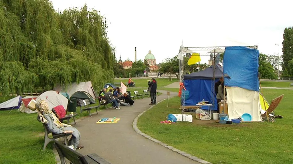 Stanové městečko na pražském Klárově