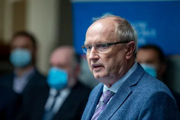 Odvolání děkana ostravské lékařské fakulty neplatí, rozhodl soud