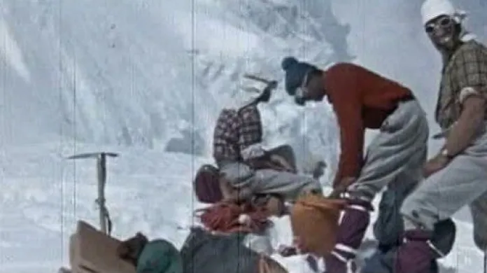 Čeští horolezci dobyli vrchol Annapúrny