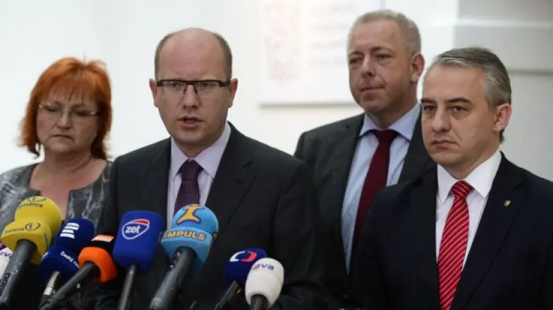 Chovanec: Stát si u pošty objednal službu a tu musí zaplatit