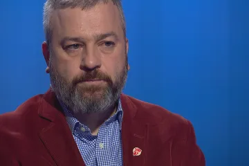 Epidemie se nedá zvládnout bez důvěry lidí, říká ředitel Lékařů bez hranic