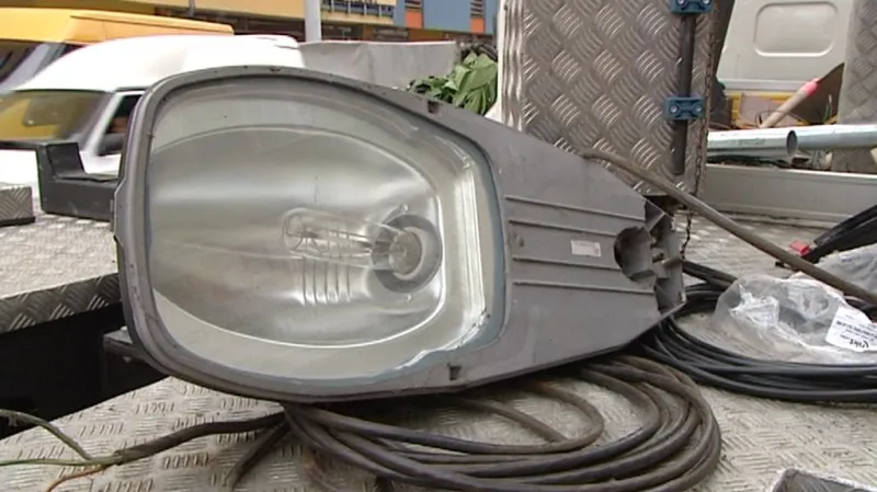 Výměna lampy pouličního osvětlení