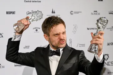 Český lev naskočil na Vlny Jiřího Mádla, jsou nejlepším filmem