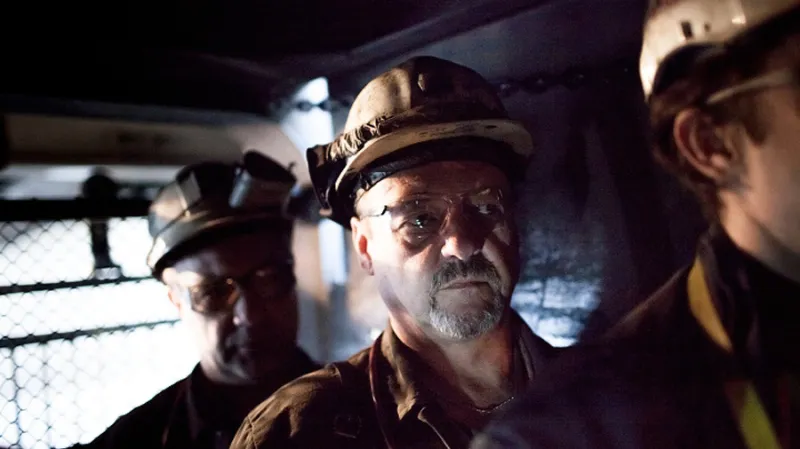 Stejně jako poslední horníky z šachet OKD, které provozují už jen čtyři funkční doly v celém regionu.