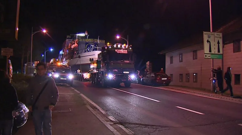 Transport lodi z Lince na Lipno