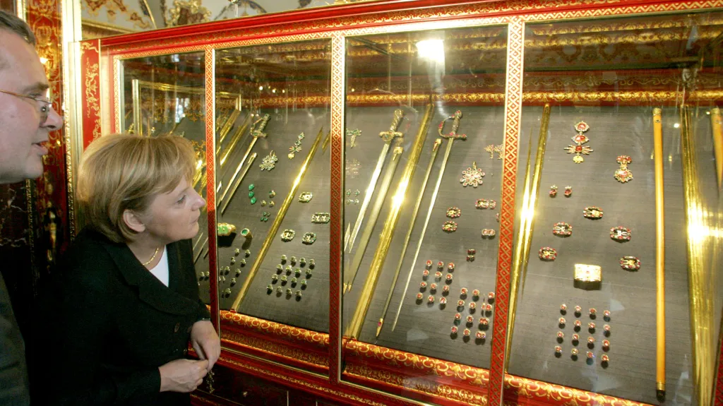 Drážďanskou klenotnici navštívila v minulosti i kancléřka Angela Merkelová