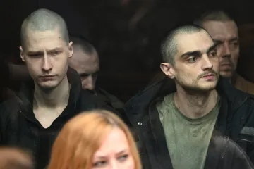 Rusko soudí zajaté příslušníky pluku Azov. Jsou mezi nimi i kuchařky