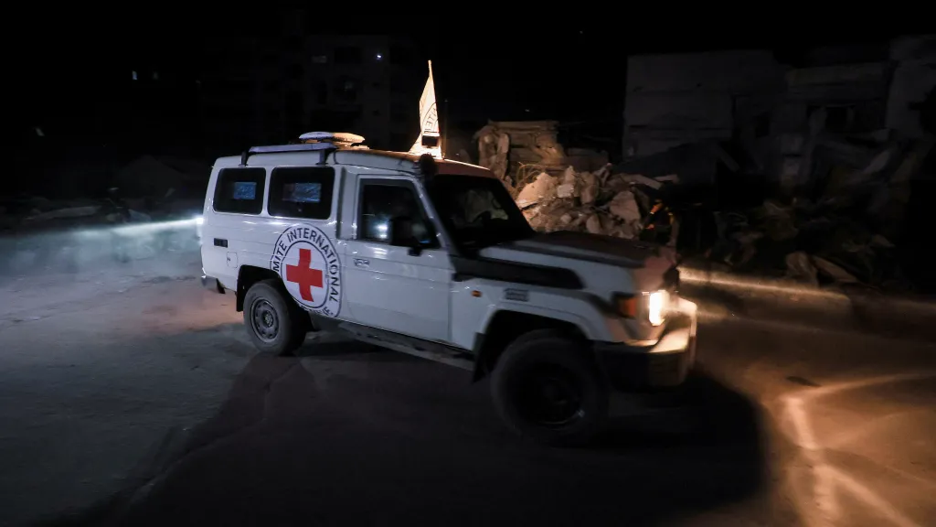 Ilustrační foto – vůz Červeného kříže v Pásmu Gazy