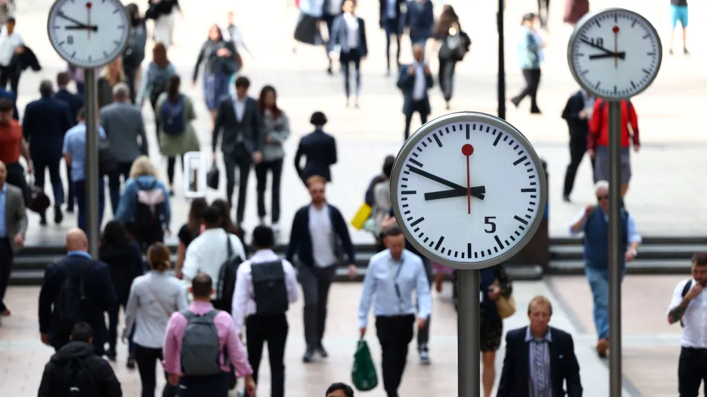 Ilustrační foto – Londýnská finanční čtvrť Canary Wharf