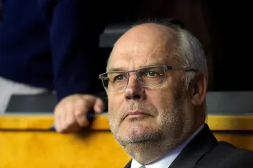 Estonský parlament zvolil nového prezidenta. Stal se jím ředitel národního muzea Alar Karis