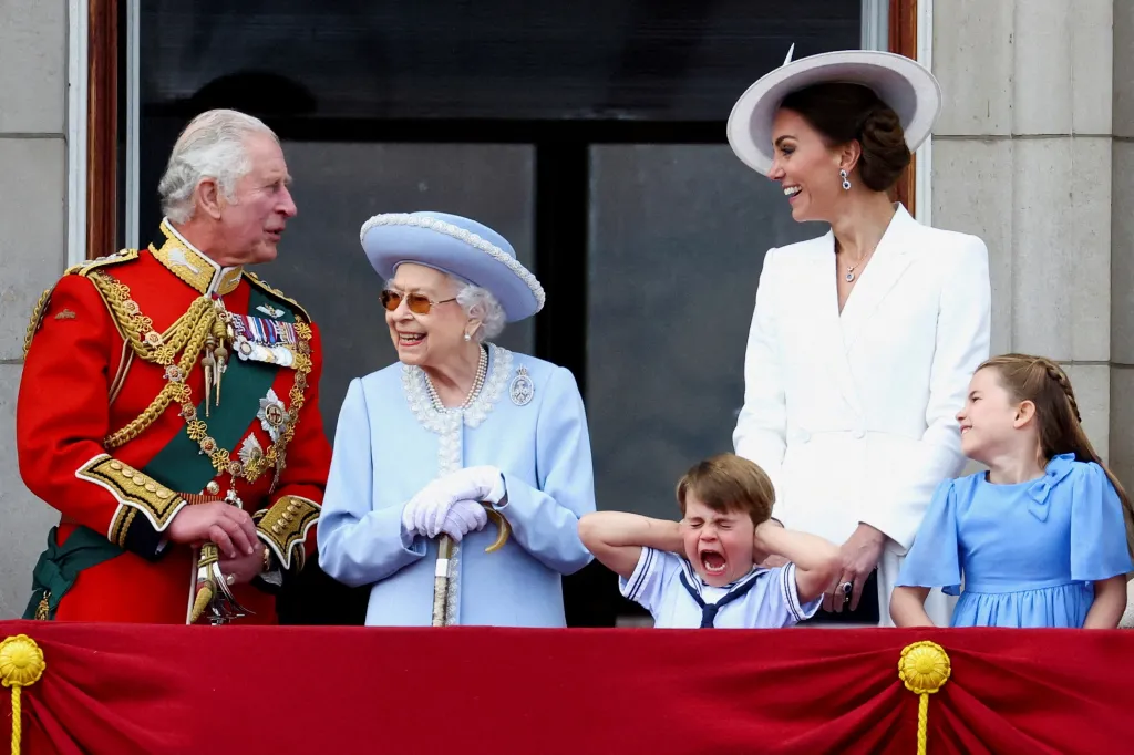 Královská rodina oslavila v červnu platinové jubileum královny Alžběty II.