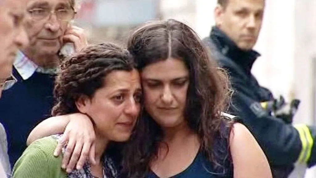 Lidé vzpomínají na oběti londýnských útoků