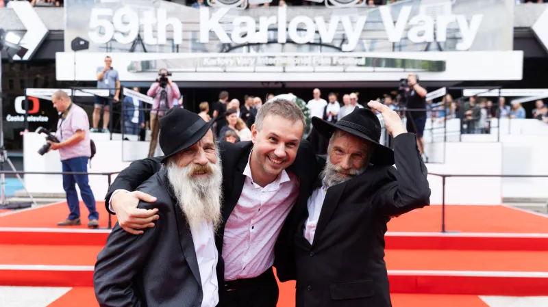 Události v kultuře: Uvedení dokumentu na festivalu ve Varech