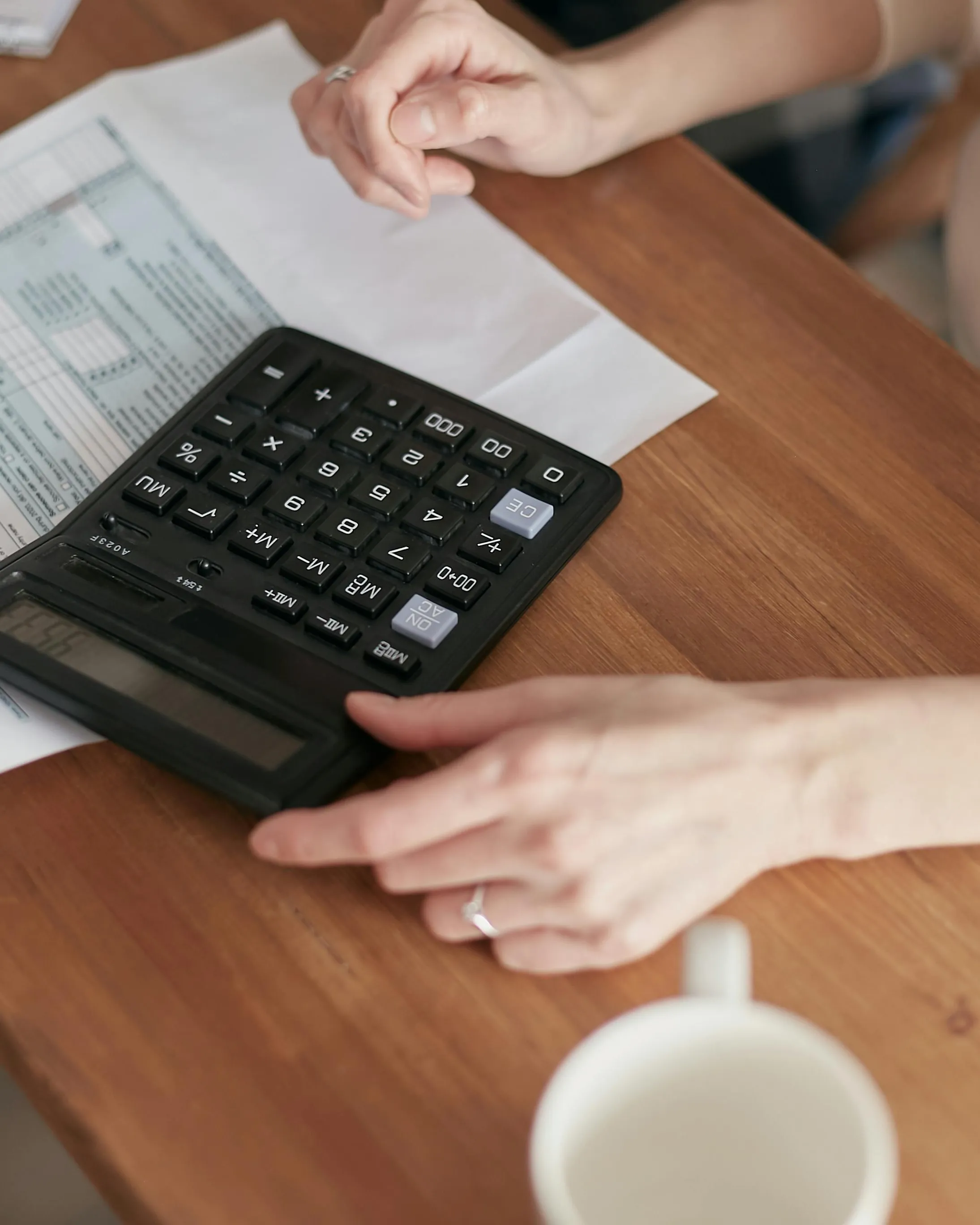 Ve sněmovně už je novela, která má zastavit růst sociálních odvodů živnostníků