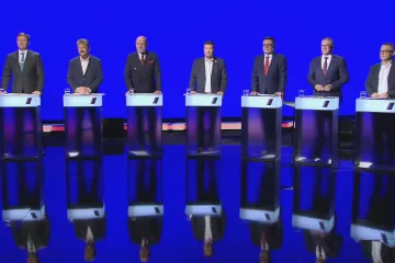 Větší tresty pro usvědčené nebo nesoutěžit jen podle ceny, navrhují volební lídři, jak bojovat s korupcí
