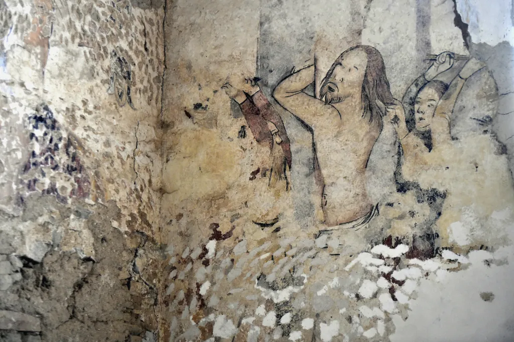 Kostel byl postaven v Pelhřimovech někdy ve třetí čtvrtině 13. století