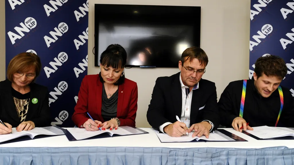 Koalice Zelených, lidovců, ANO a Žít Brno je minulostí